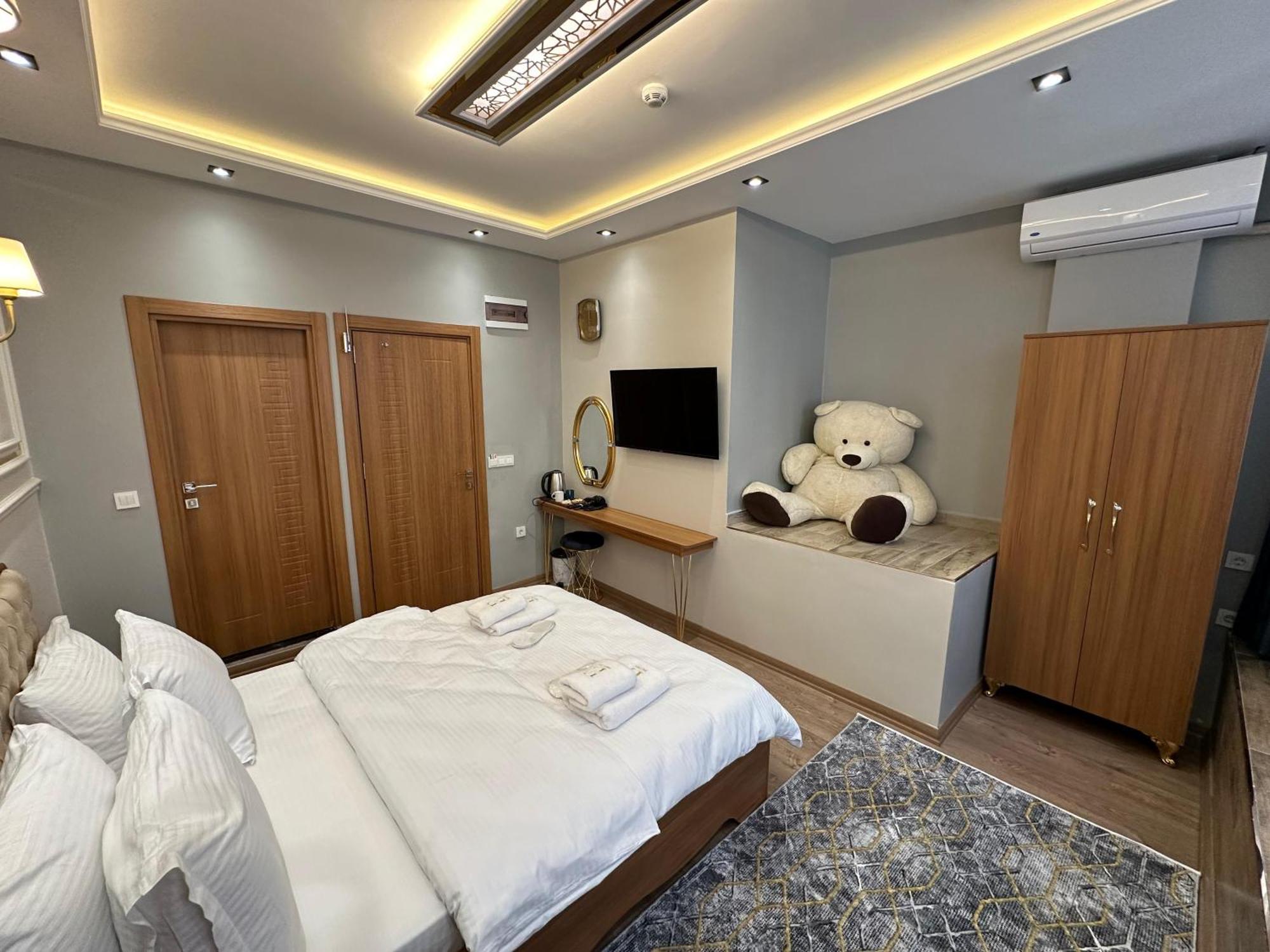Elita Kumkapi Bed & Breakfast *